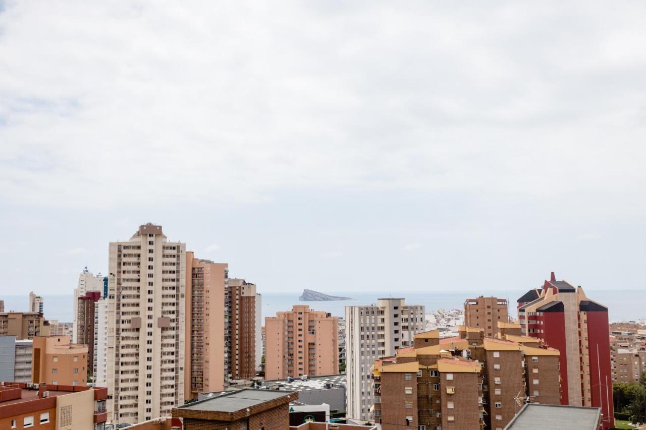 Modern Studio With See And City View بينايدورم المظهر الخارجي الصورة